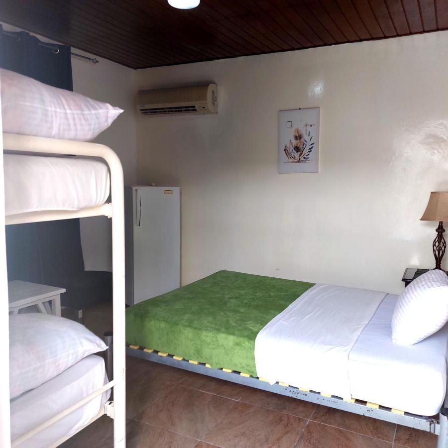 Green Hill Guest House Willemstad Kültér fotó