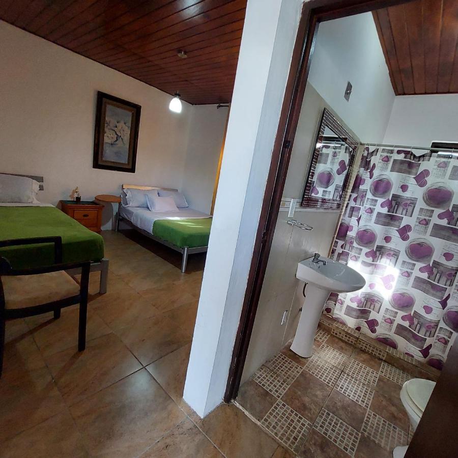 Green Hill Guest House Willemstad Kültér fotó